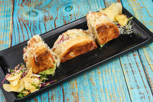 Chilli Cheese Grilled Sandwich [250 grams]