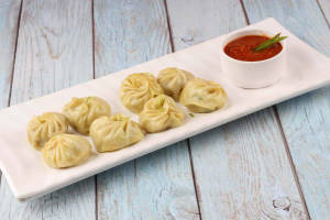 Double Cheese Corn thandoori Momos ( 6 Pieces )