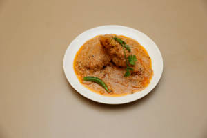 Bhetki Dom Posto [2 Pieces]