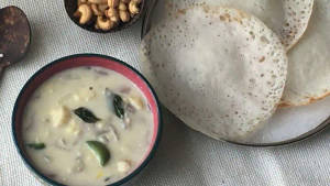 Appam  And Vegetable Stew [2 Pieces]