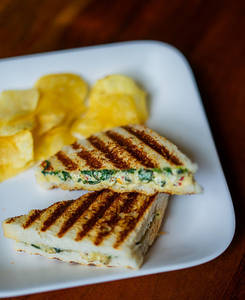 Creamy Corn & Spinach Sandwich
