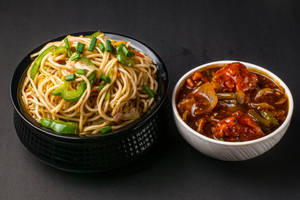 Veg Fried Rice + Chilli Fish  (4 Pcs)