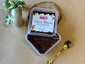 Belgium Chocolate Mini Cake Tub