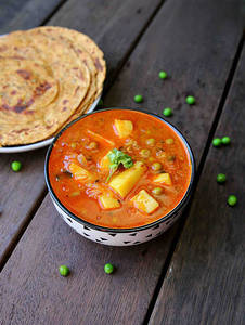 Aloo Mutter