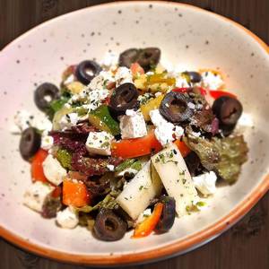 Veg Greek Salad With Feta Cheese