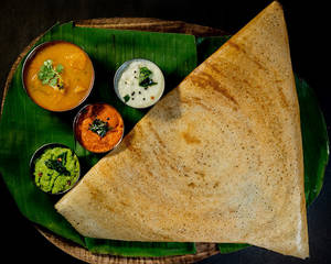 Garlic Palak Corn Dosa