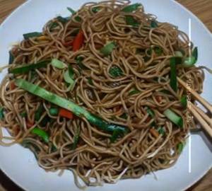 Veg Hakka Noodles
