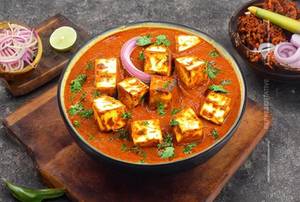 Paneer Lababdar                                        