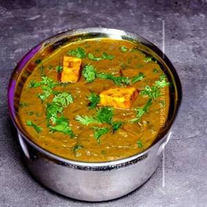 Veg Shahi Paneer puff