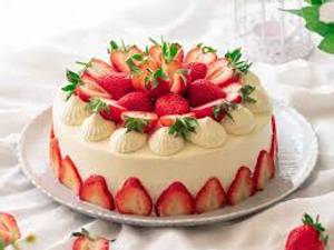 Strawberry Cake (1 Kg)