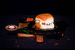 Cheesy Pizza Vada Pav