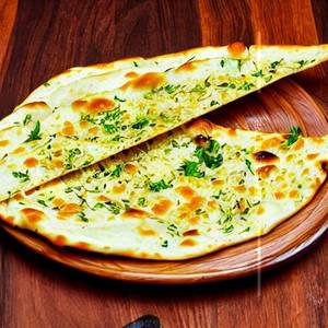 Cheese Garlic Naan