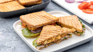 Aloo Tikki Grilled Sandwich