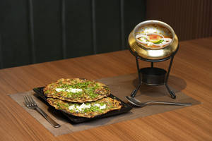 Amritsari Chole & Kulche (2 Pcs)