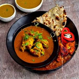 Sp Kolhapuri Tadka Chicken Tandoor Matka