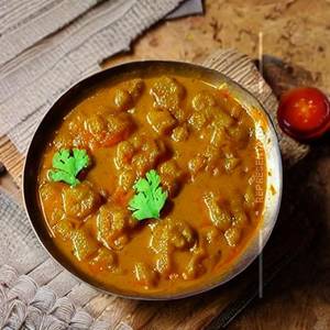Dal Kolhapuri