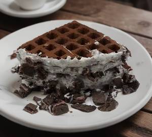 Black Wedow's Oreo Waffle