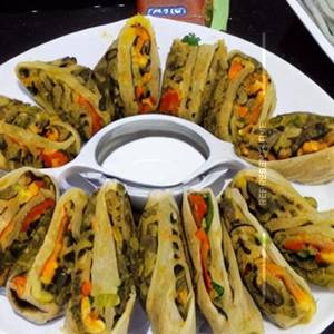 Rudray Rock & Rolls Special Veg Rolls