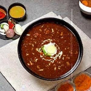 Dal Kolhapuri