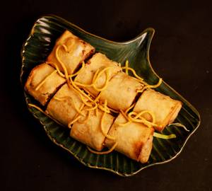 Chicken & Egg Spring Roll
