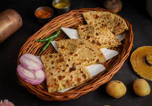 Aloo paratha [2 pieces]