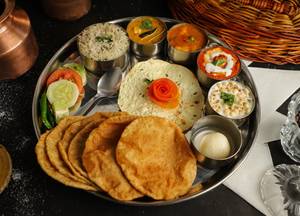 Poori Sabzi Thali