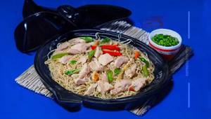 Chicken Rice / Noodles