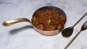 Chicken Cheriyulli Perattu