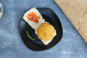 Schzwan Vada Pav Jain