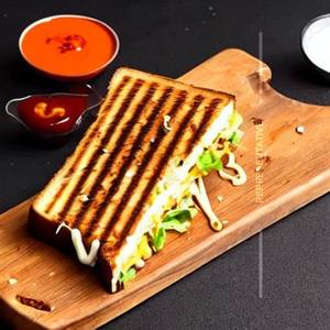 Grilled Aloo Cheese Sandwich