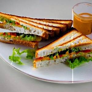 Kaju Gulkand Sandwich