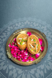 TEEJ GHEWAR - MINI MEETHA