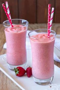 Strawberry Milkshake[500Ml]