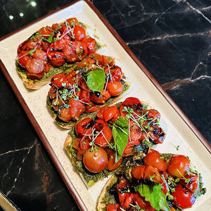 Tomato Basil Bruschetta