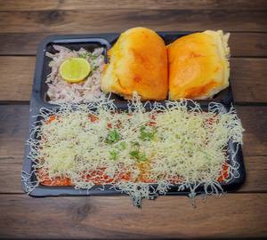 Khada Cheese Pav Bhaji 