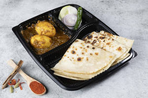 Chapati/rice Egg Curry Combo
