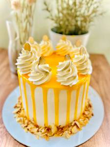 Honeyed almond cascade cake