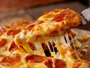 Tomatoes Pizza