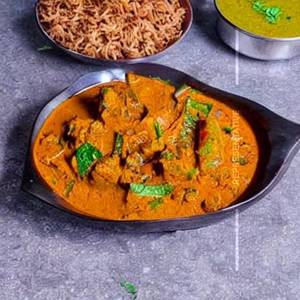 Varamilagai Kozhi Perattal