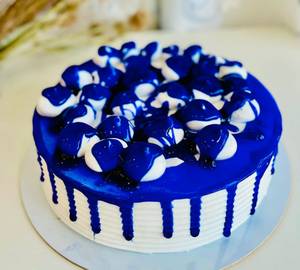 Blackcurrant Cascade Cake