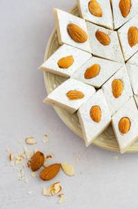 Badam Katli