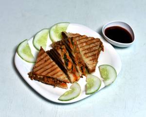 Supreme Chicken Grilled Sandwich