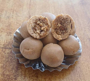 Bellam Kova Kajjikai