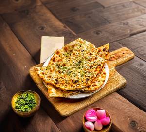 Stuffed naan  