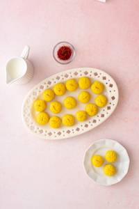 Kesar Mawa Peda
