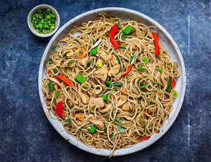 Chicken Hakka Noodles