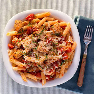 Chicken Pasta In Arabiata Sauce