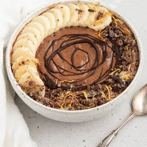 Creamy Chocolate Smoothie Bowl