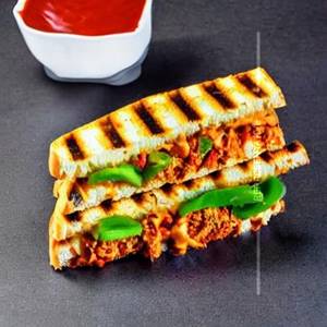 Paneer Chilli Grilled Sandwich