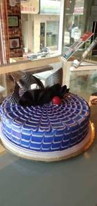 Eggless blackcurrant premium cake